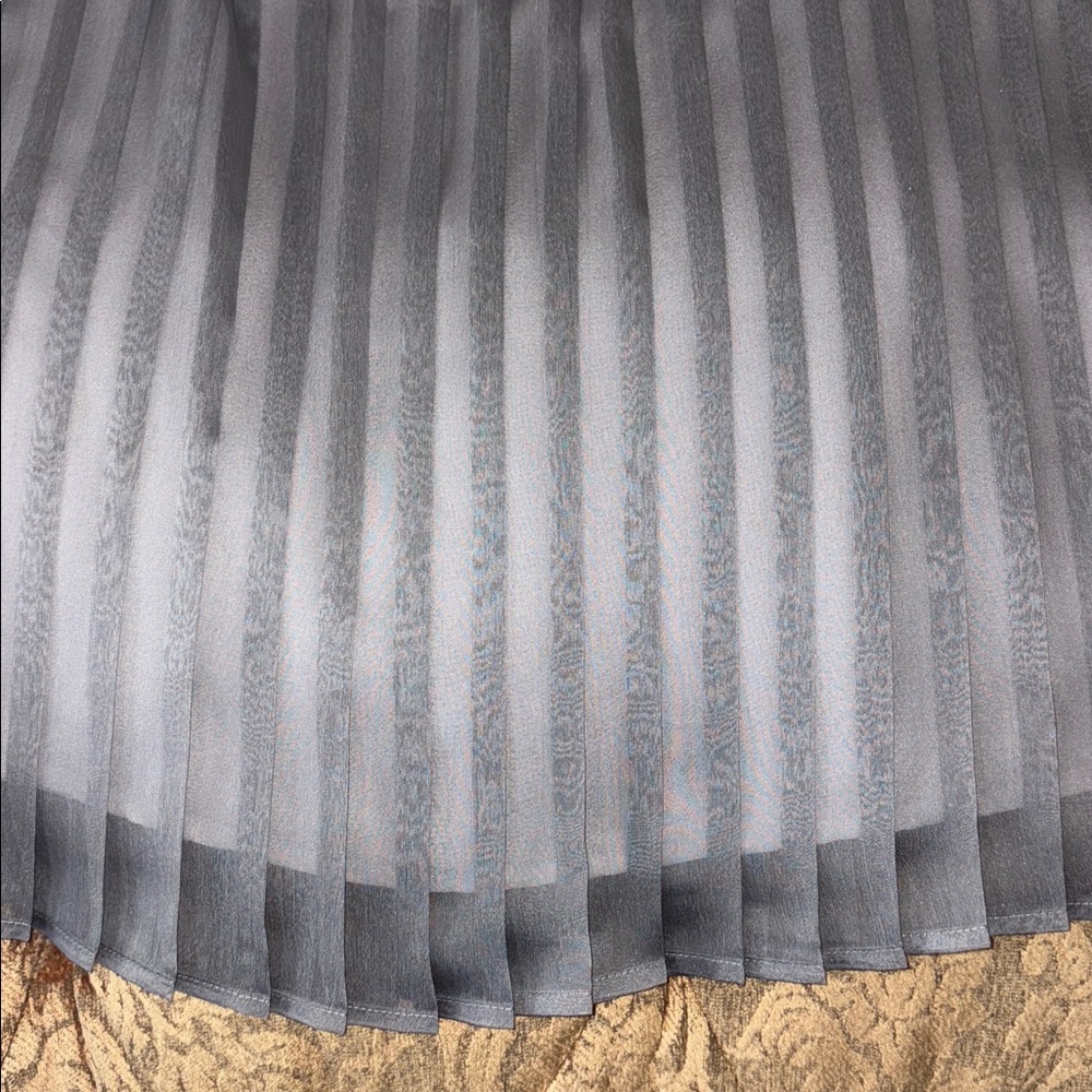 NWOT perfect Pleated skirt size 18 FABULOUS 🥰
